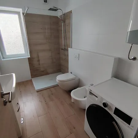 Apartmaji Sopotnik Apartment *