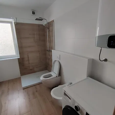 Daire Apartmaji Sopotnik