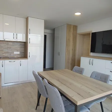 Daire Apartmaji Sopotnik *