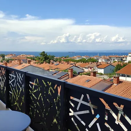 Apartmaji Sopotnik Lägenhet Izola