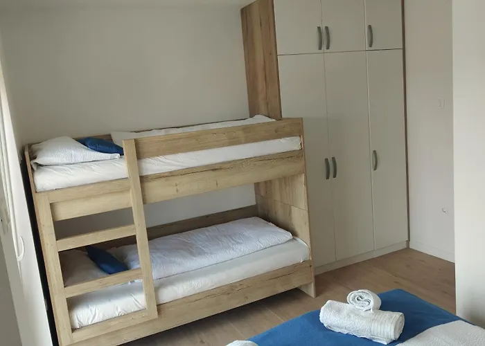 Apartmaji Sopotnik * Izola