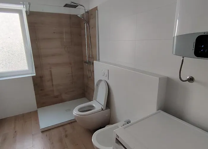 アパート Apartmaji Sopotnik