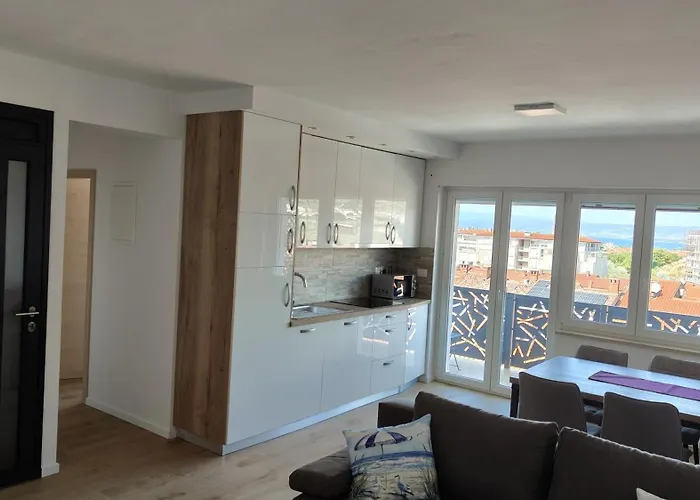 Apartmaji Sopotnik Izola