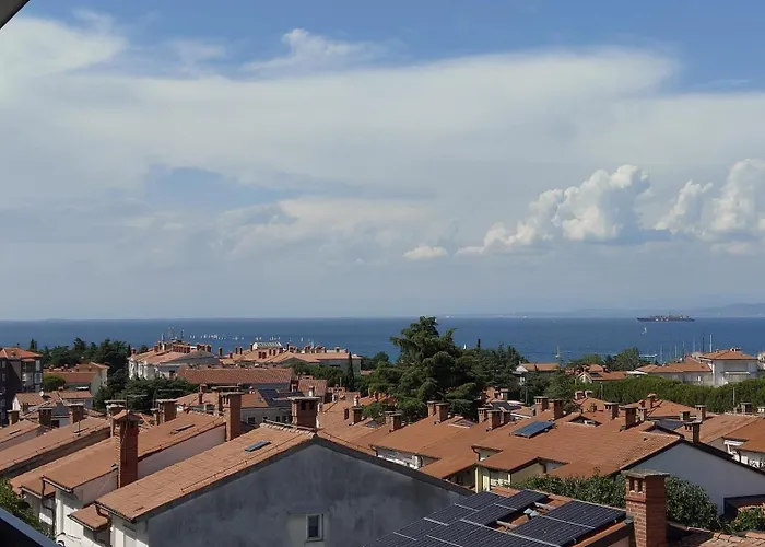 Apartmaji Sopotnik * Izola